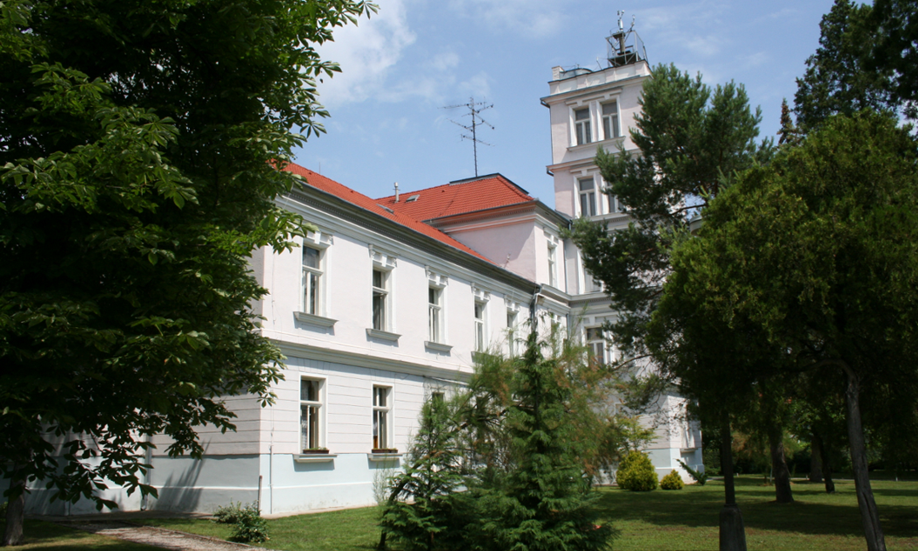 budova observatoria v Hurbanove